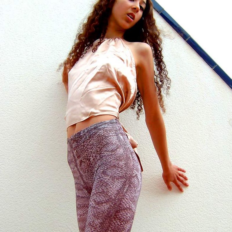 Alyssia se déplace sur Combs la ville